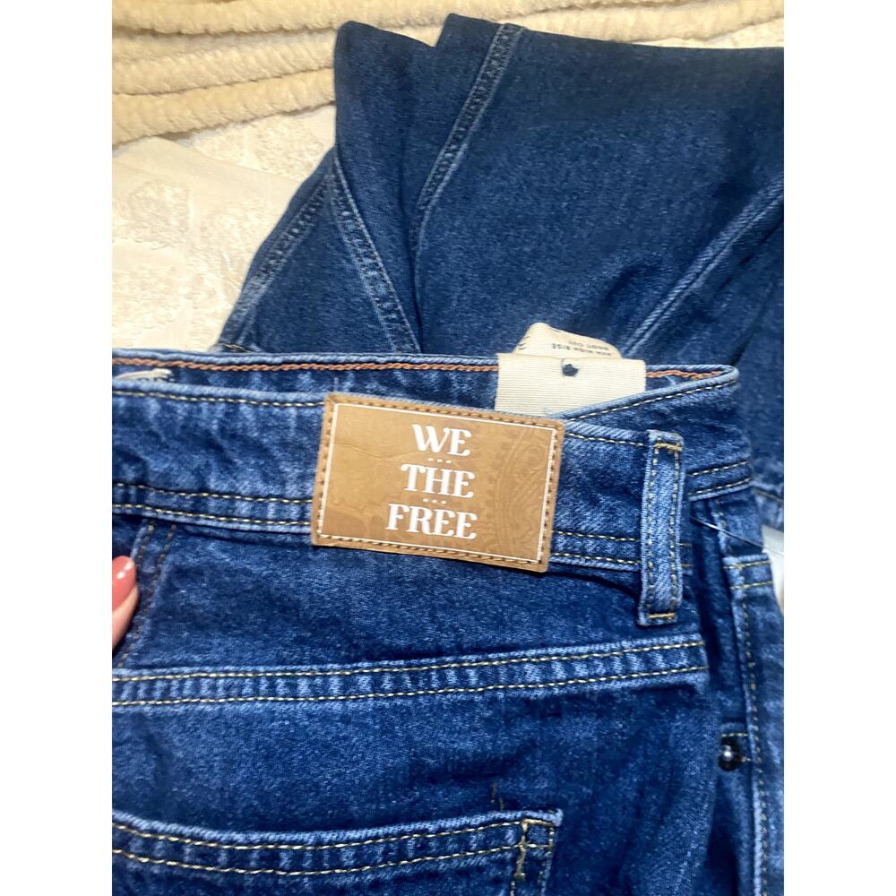 Free People Ava High Rise Boot Cut Jeans in Timeless Blue size 31 - Picture 6 of 7